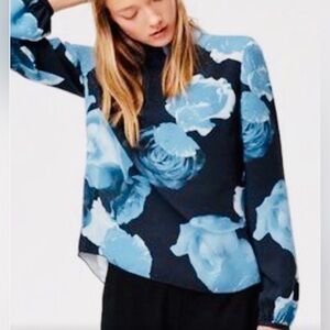 Aritzia BABATON Blouse Black Blu White Abstract Floral LS Size L